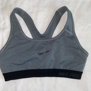 NIKE sports bra (not padded)